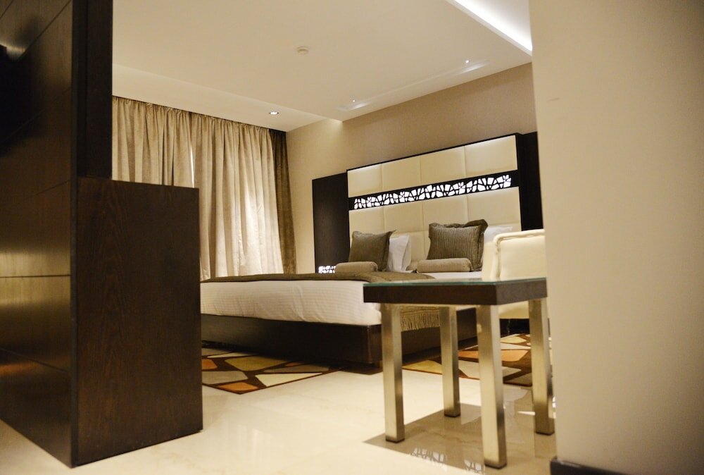 Фото 24991631808