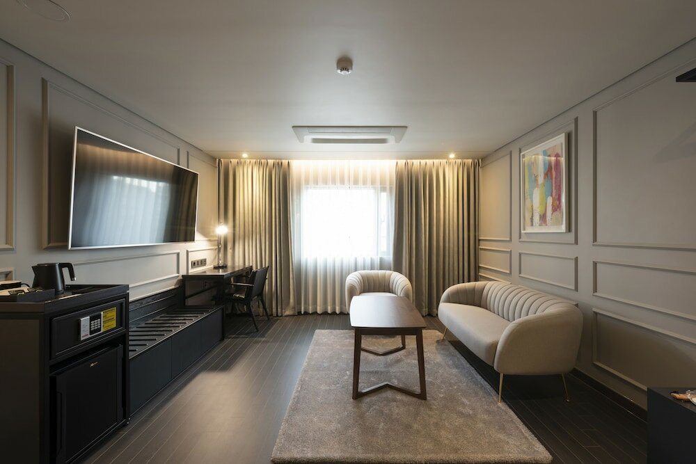 Фото Yeonsan Hound Hotel