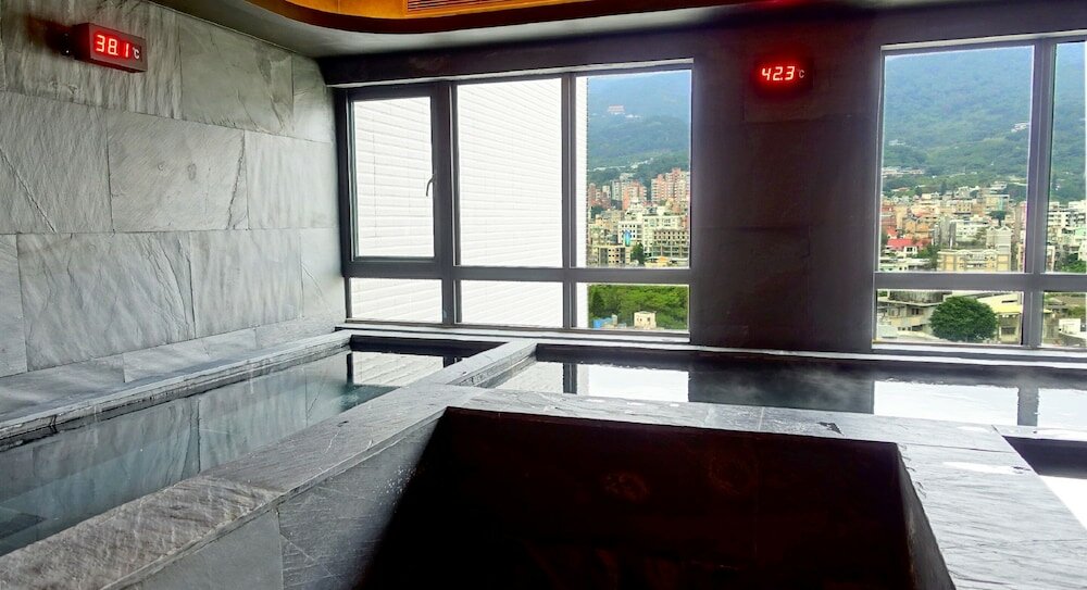 Фото Hotel Royal Beitou