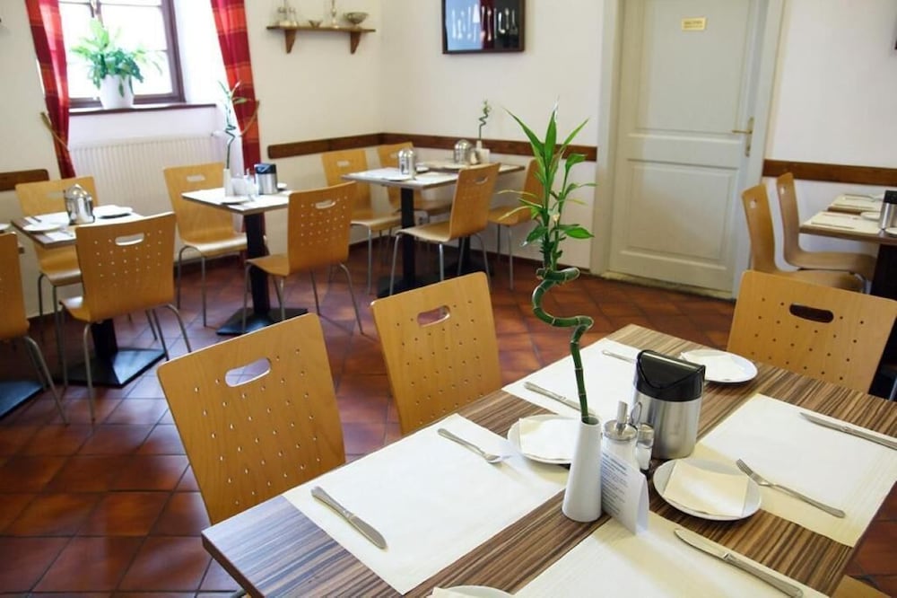 Фото Hotel Adalbert