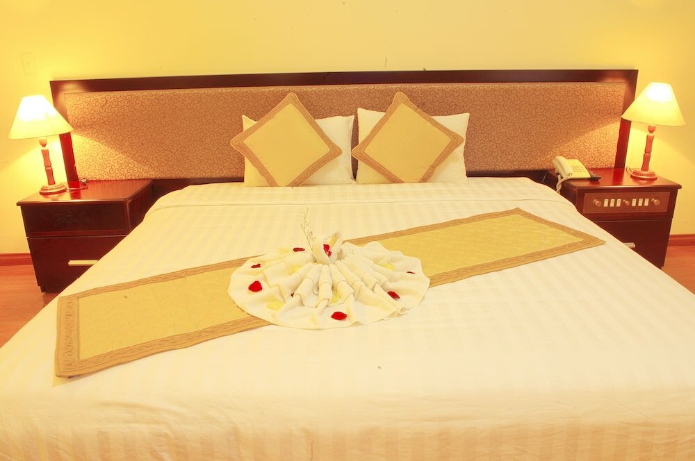 Фото Bamboo Green Central Hotel