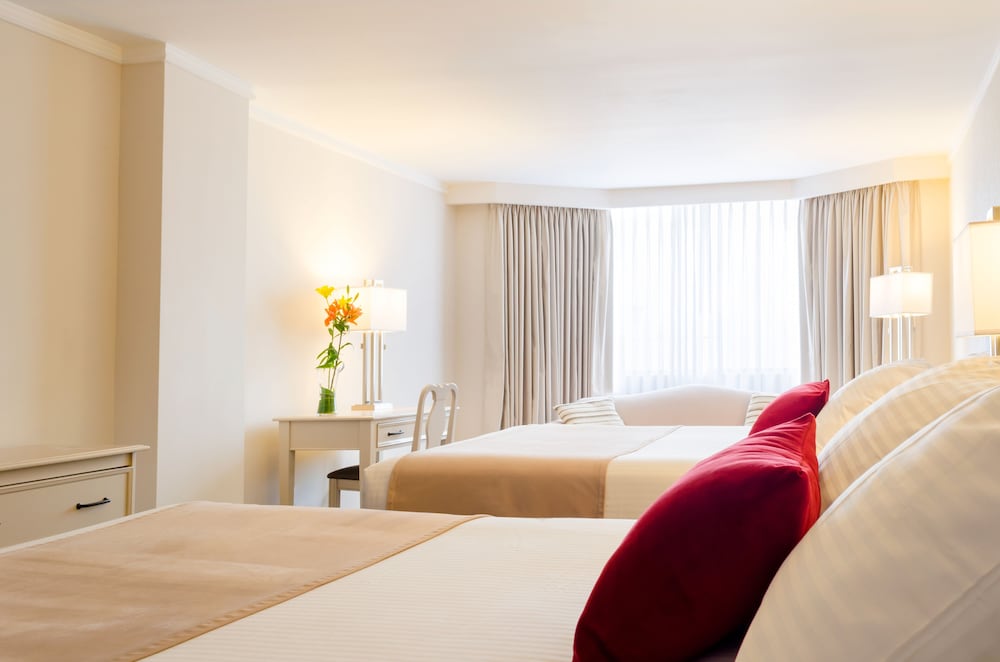 Фото Taormina Hotel and Casino