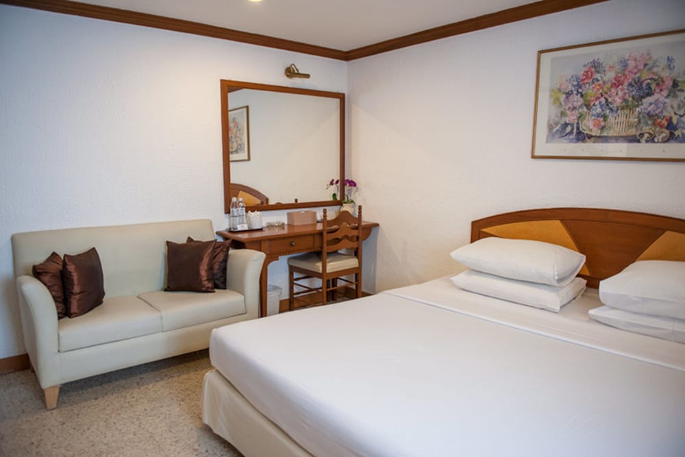 Фото Lido Beach Hotel Pattaya