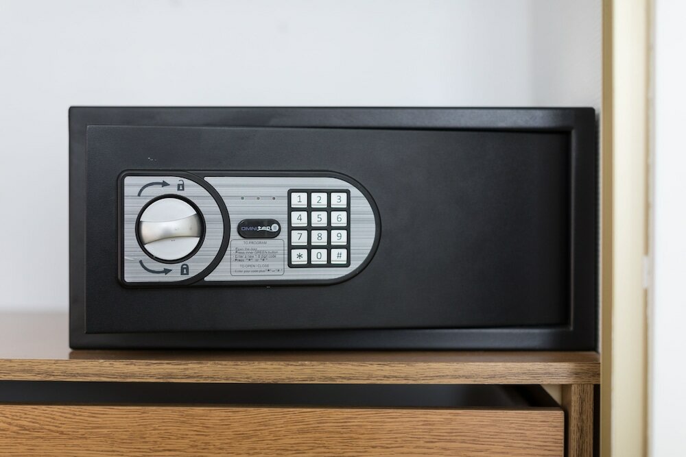 Фото Legendary Porto Hotel