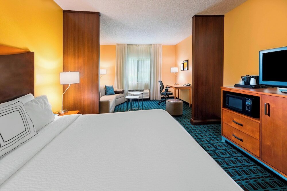 Фото Fairfield Inn & Suites by Marriott St Petersburg Clearwater