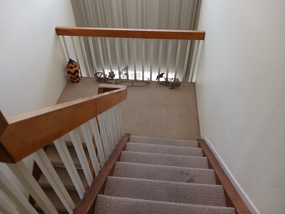 Фото Mini Mansion in Hollywood Hills