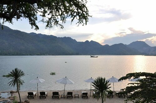 Гостиница Monsane River Kwai Resort & SPA в Канчанабури