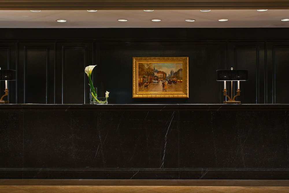 Фото Renaissance Cleveland Hotel