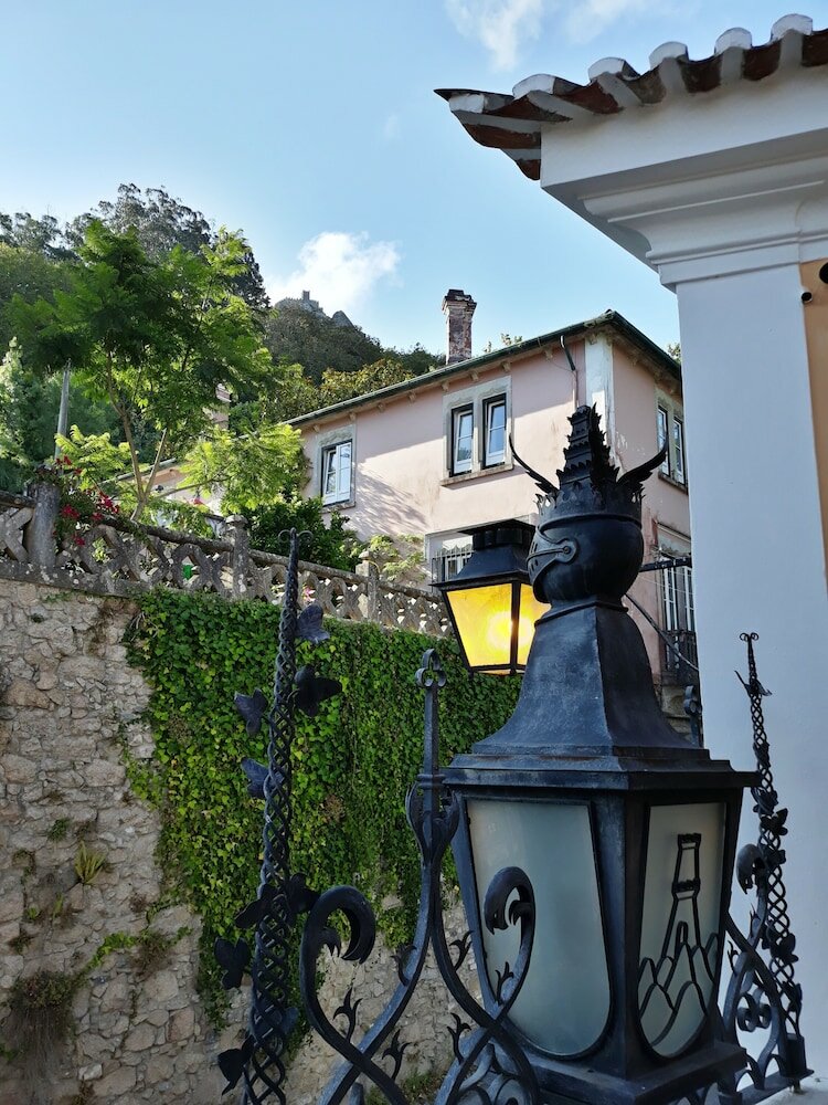 Фото Lawrence's Hotel