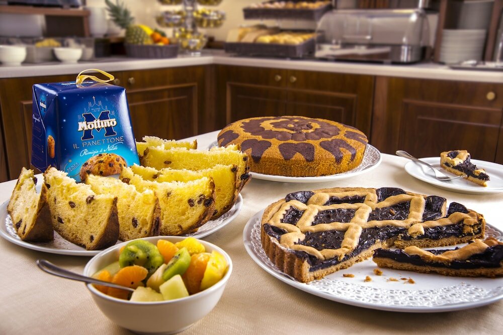 Фото Lancaster Hotel