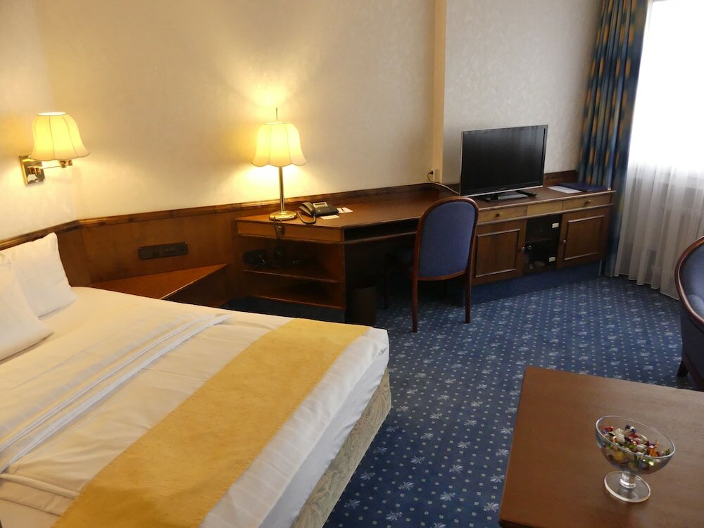 Фото отеля 1