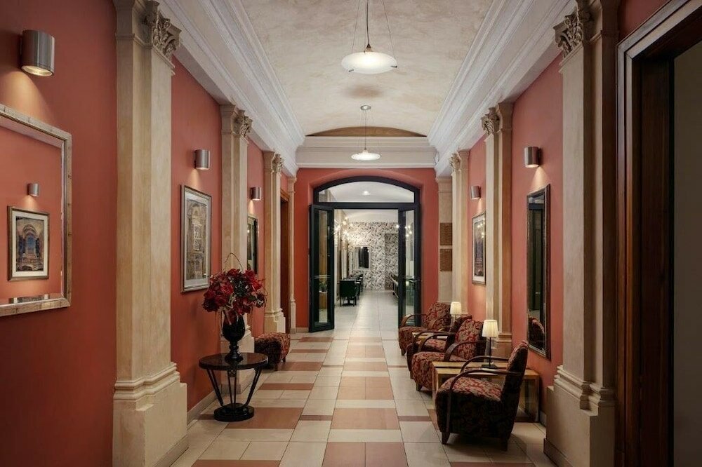 Фото отеля 4