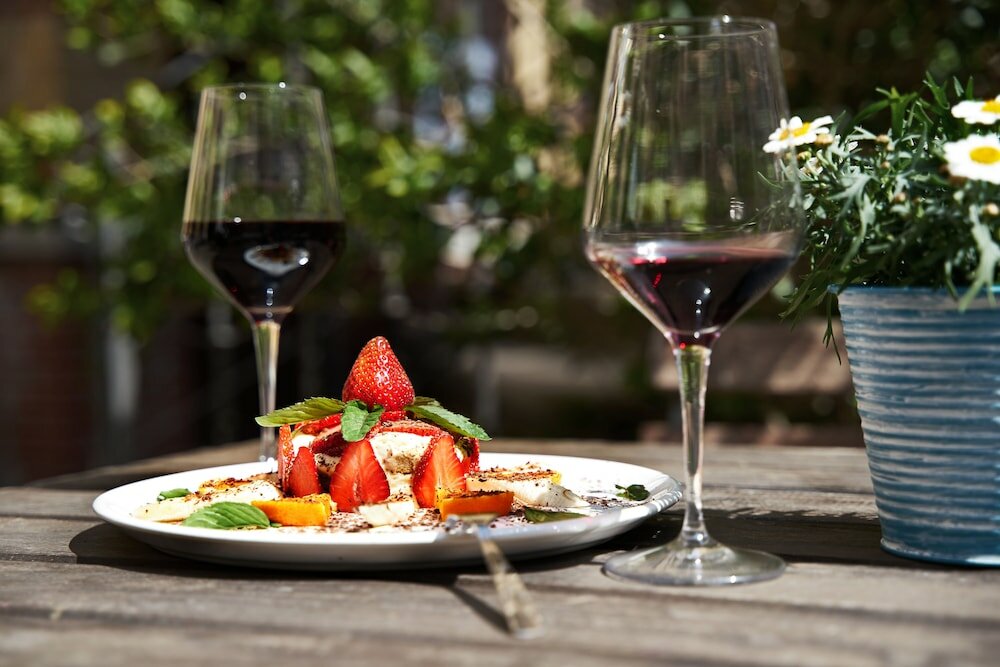 Фото Gwuni Mopera B u. B