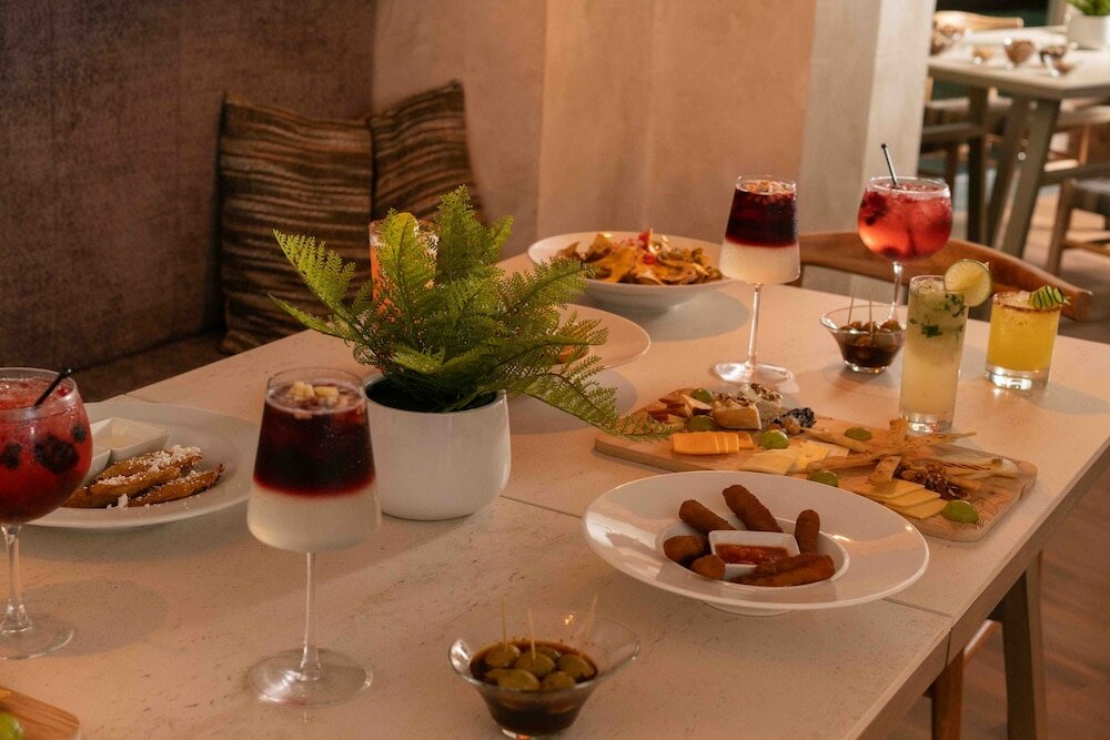 Фото Calypso Hotel Cancun