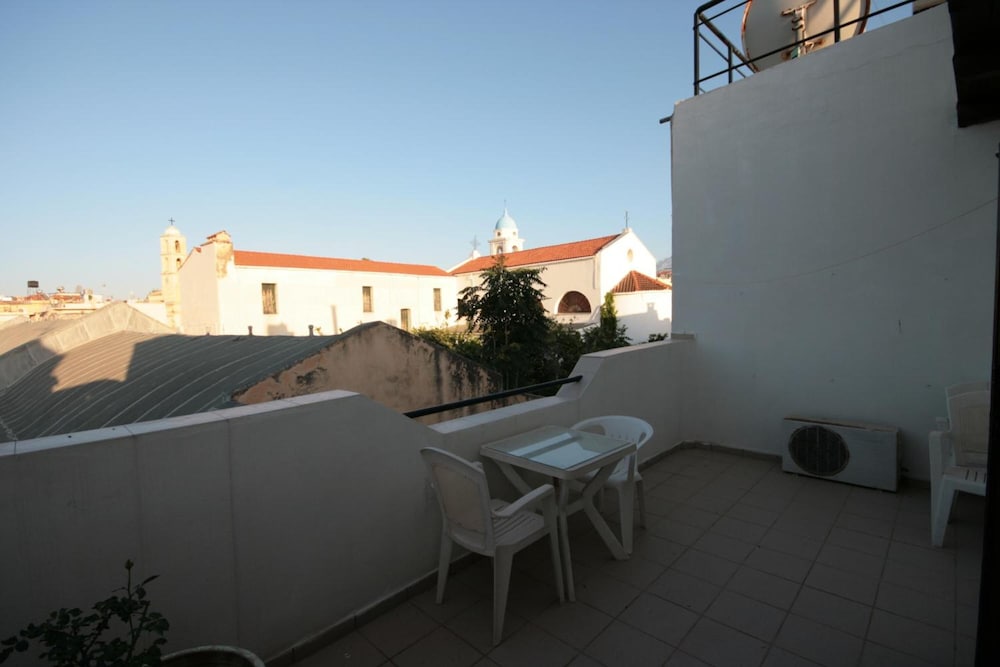 Фото Chania Rooms