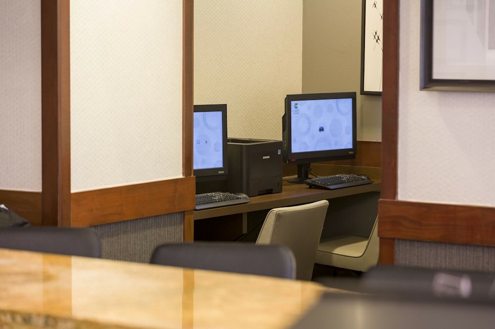 Фото Hyatt Place Austin/Arboretum - Domain Area