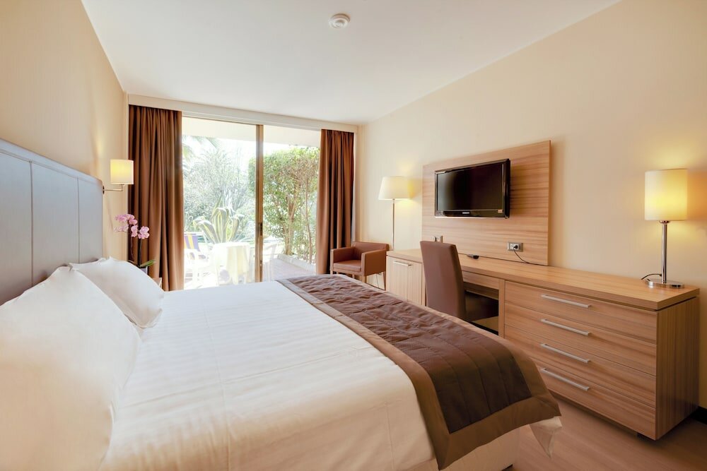 Фото Nyala Suite Hotel