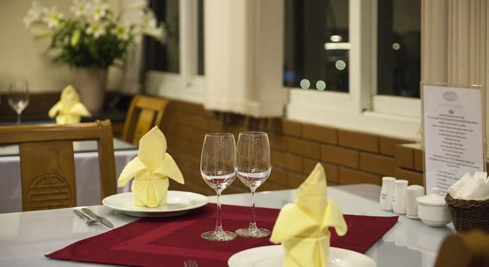 Фото Lucky 3 Hotel & Travel