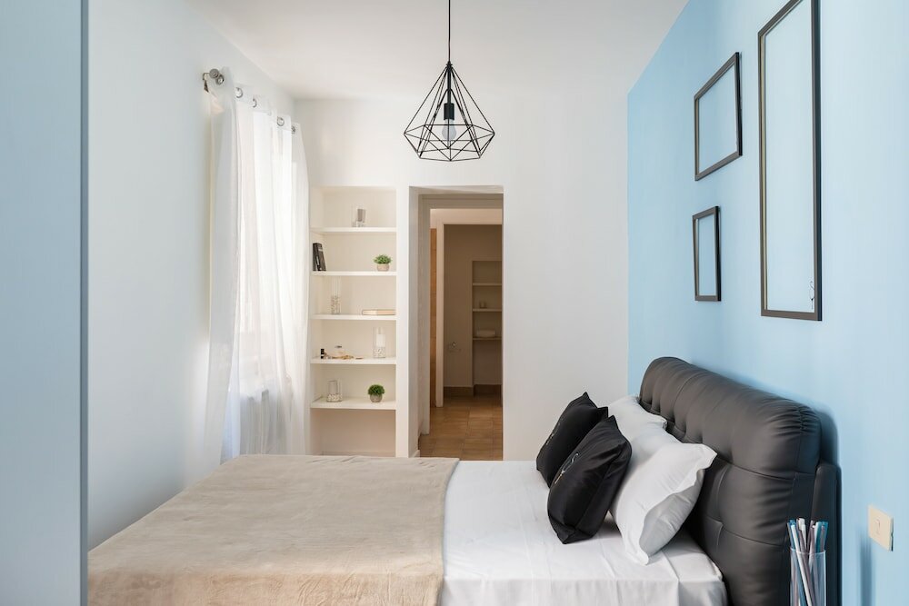 Фото A World Aparts - 13 T. Argentina