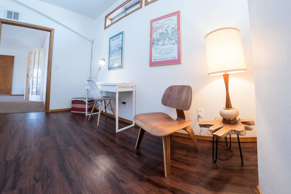 Фото Monarch Motel