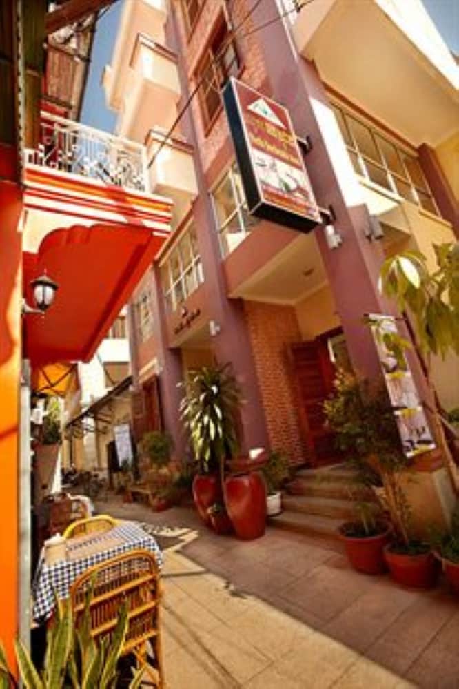 Фото Neth Socheata Hotel