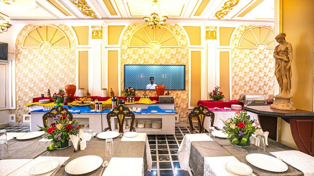 Фото Ambica Empire