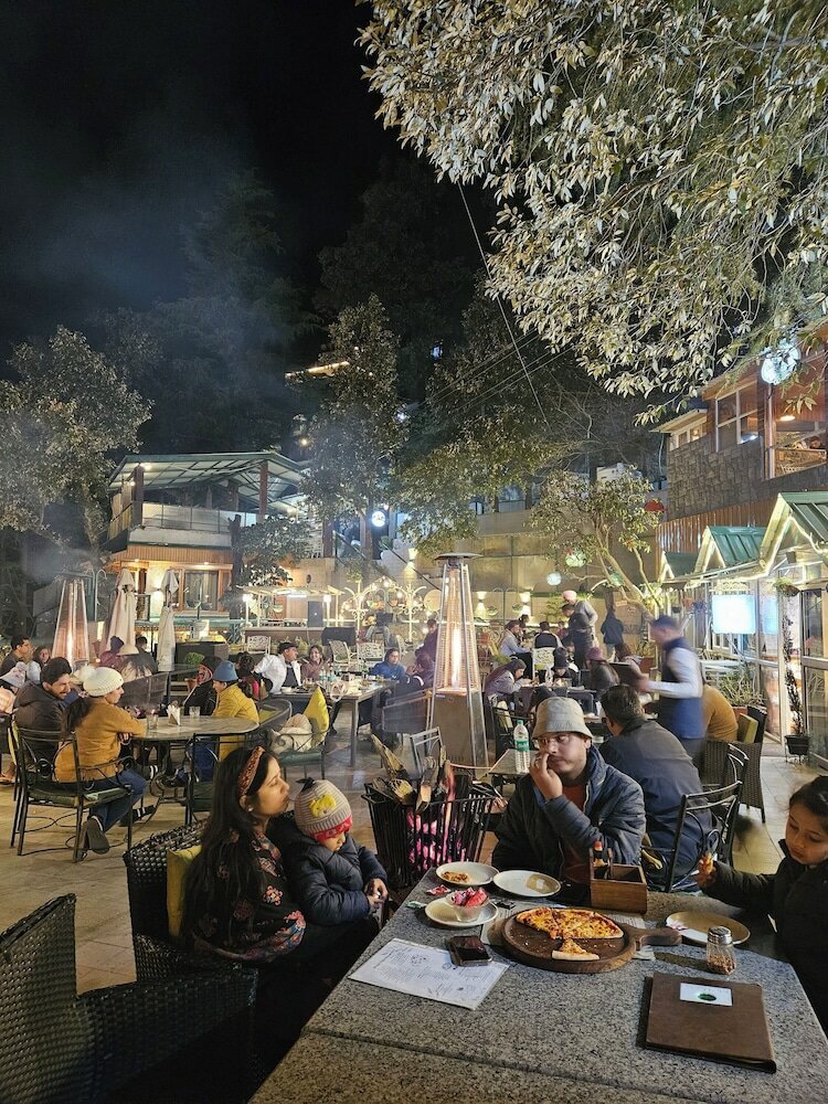 Фото Hotel Mongas