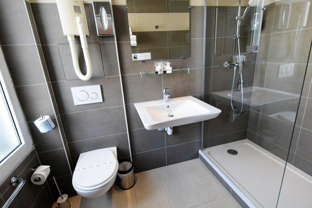 Фото Hotel Alyss Cambronne Eiffel