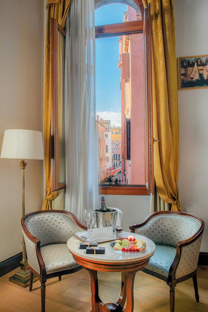 Фото All’Angelo Art Hotel