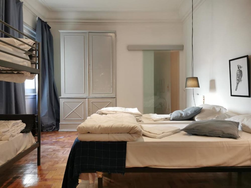 Фото Castilho 63 Hostel and Suites