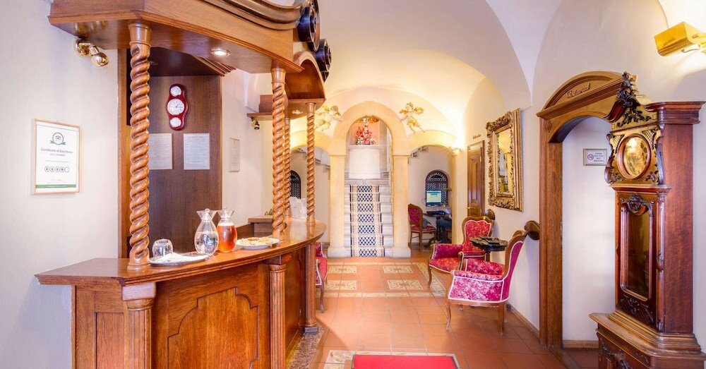 Фото The King Charles