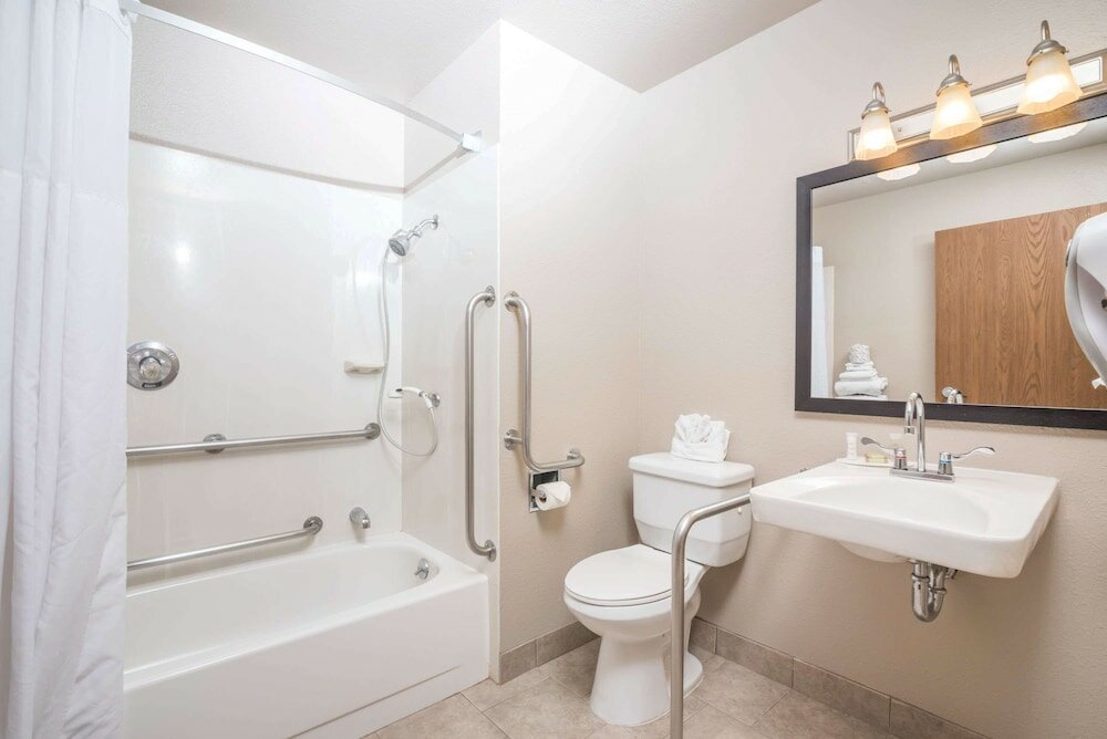 Фото Super 8 by Wyndham Boise