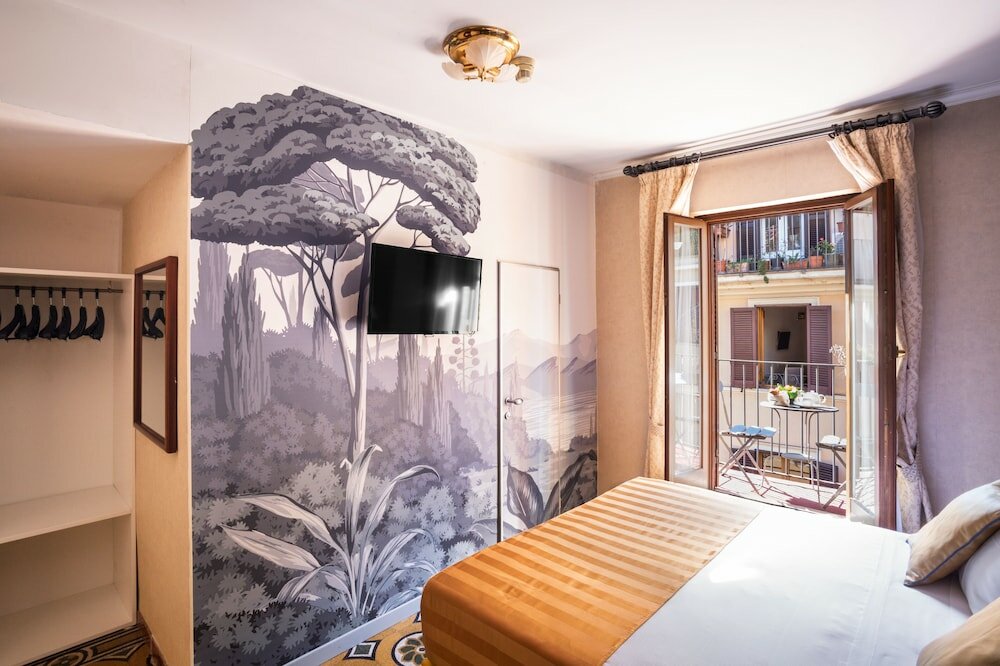 Фото Piazza di Spagna Suites
