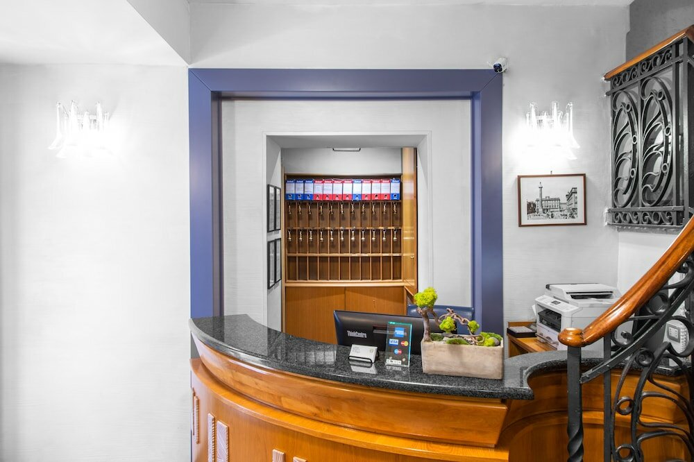 Фото Piazza di Spagna Suites