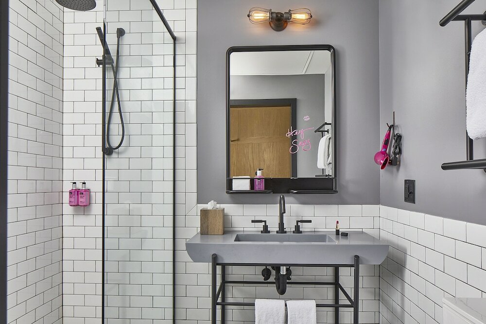 Фото Moxy Minneapolis Downtown