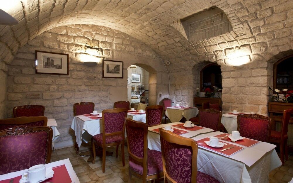 Фото Hôtel Meslay République