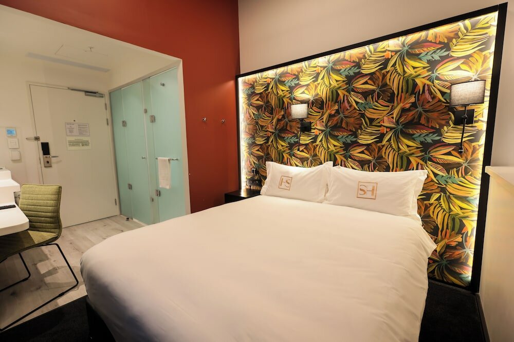 Фото Hotel Sky Cape Town