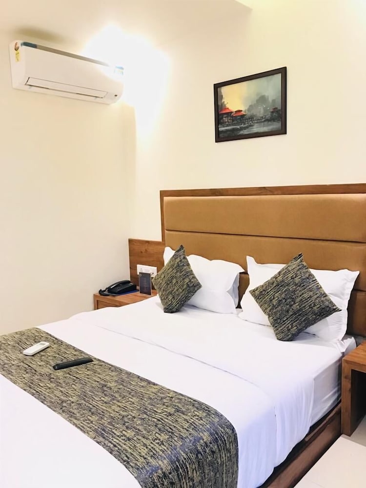 Фото Hotel West Blue