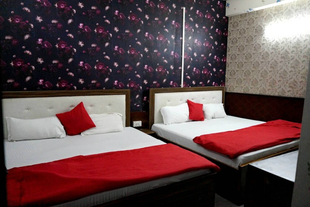 Фото Osaka Taj Hotel