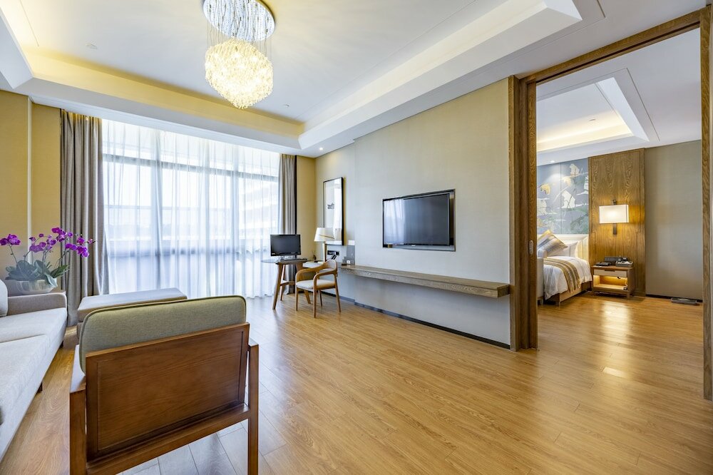 Фото Nanchang Liuyue Hotel