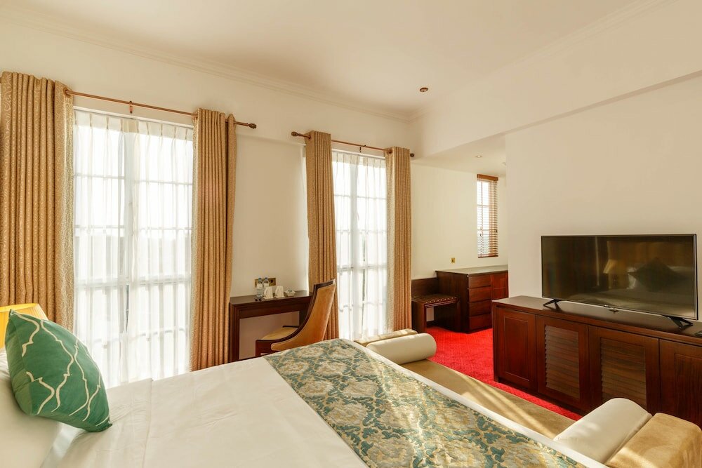 Фото Отель Trillium Boutique City Hotel