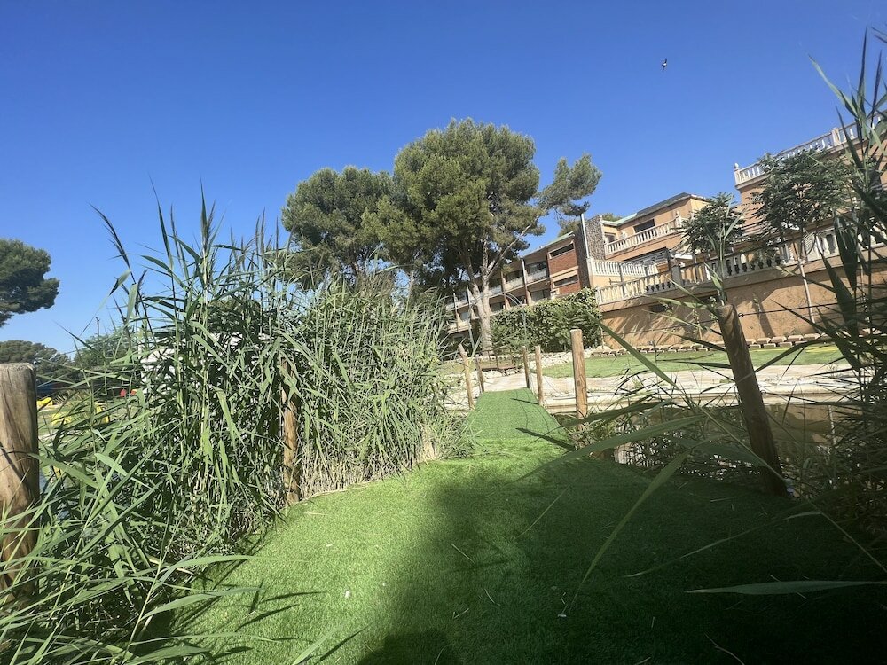 Фото Hotel El Cisne