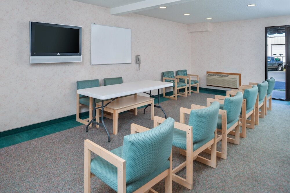 Фото Americas Best Value Inn & Suites Bluffton