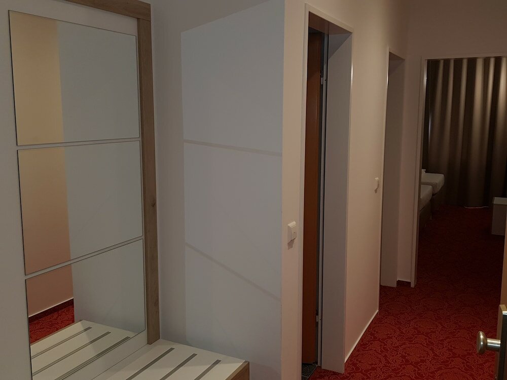 Фото Confour Hotel