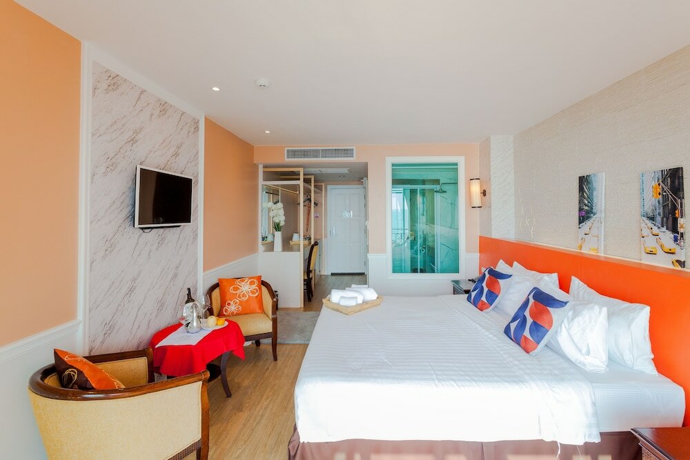 Фото Seaside Jomtien Beach