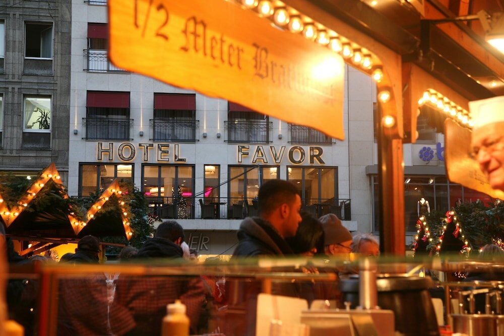 Фото Hotel Favor