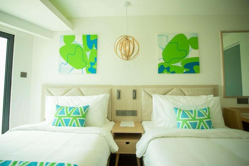 Фото Lime Resort Manila