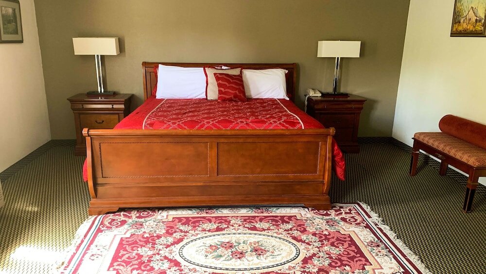 Фото Royal Inn Rockville