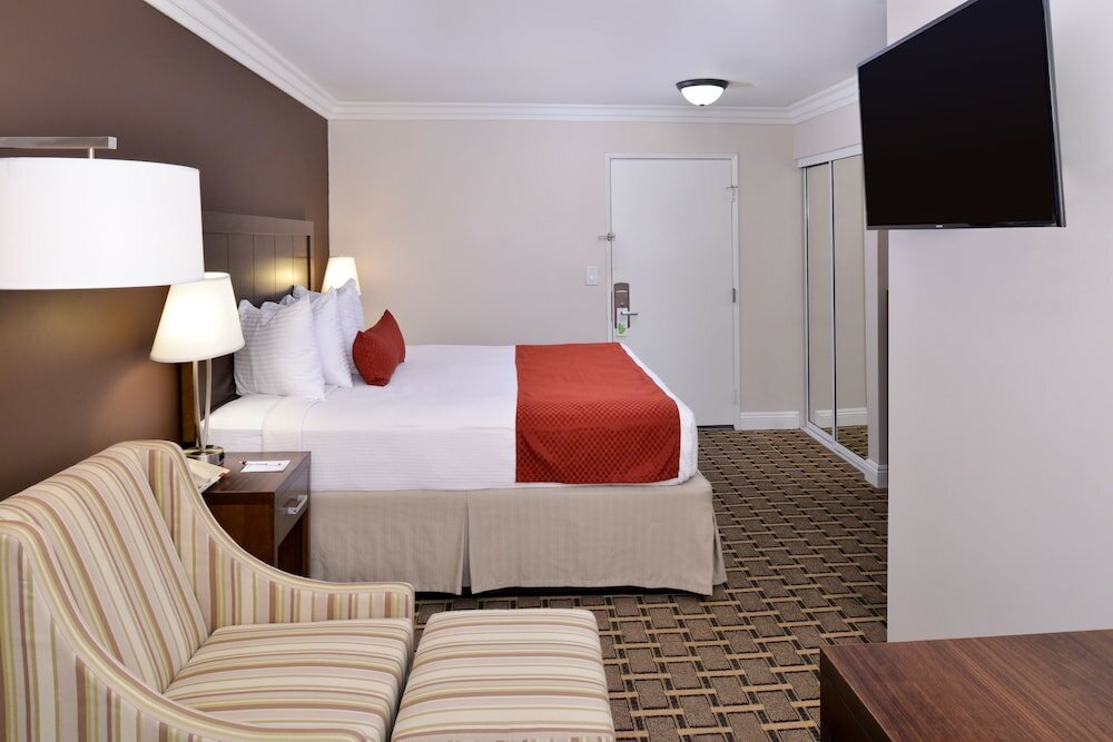 Фото Best Western Plus La Mid Town Hotel