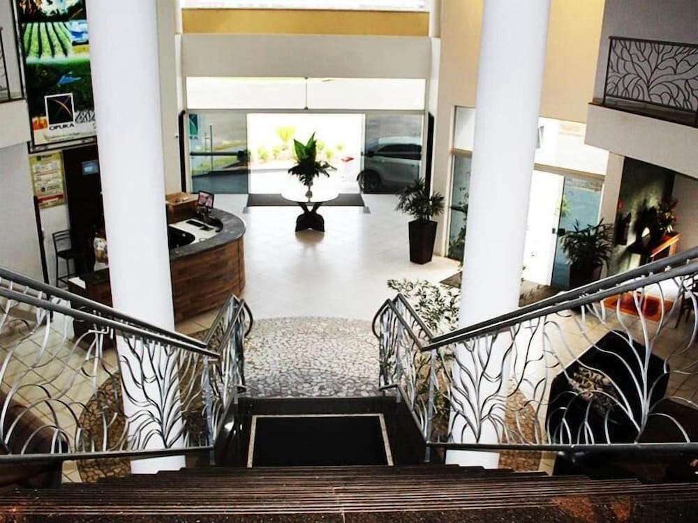 Фото Hotel Opuka